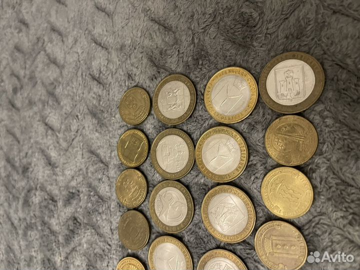 Монеты юбилейные 10рублей