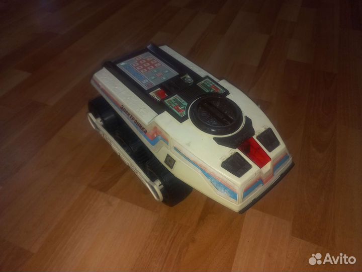 Электроная игрушка СССР луноход электроника