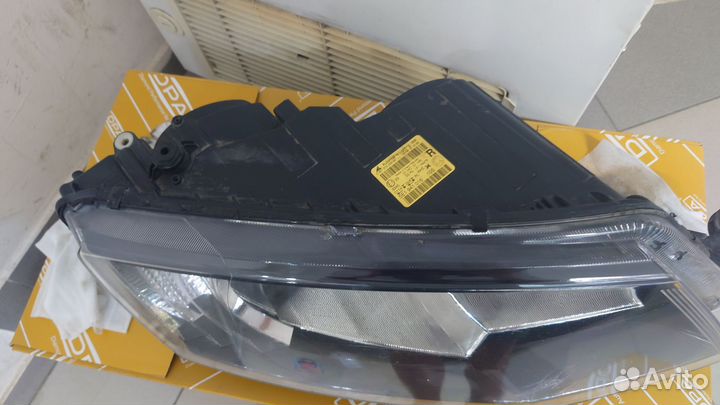 Фара skoda octavia а7 правая оригинал