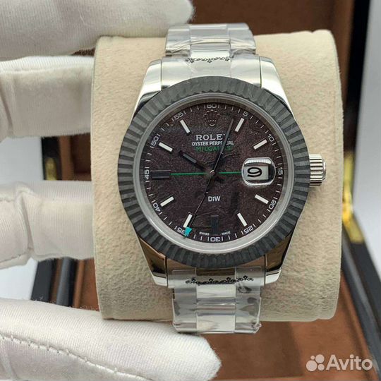 Часы Rolex Milgauss