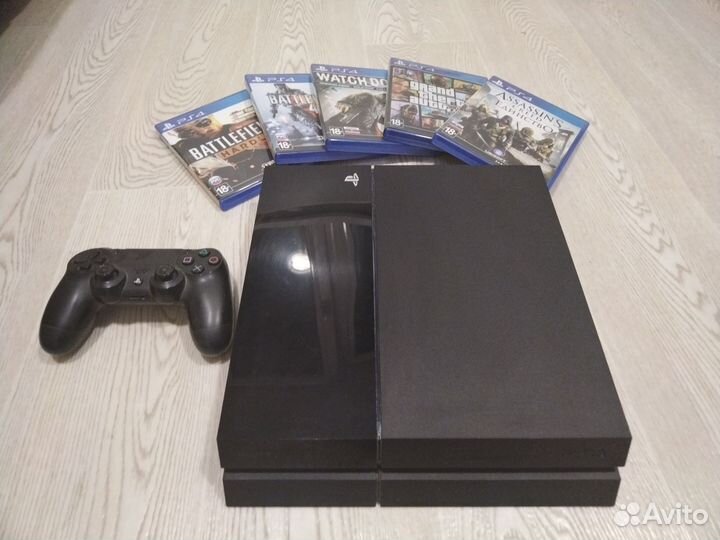 Sony PS4 CUH-1008A