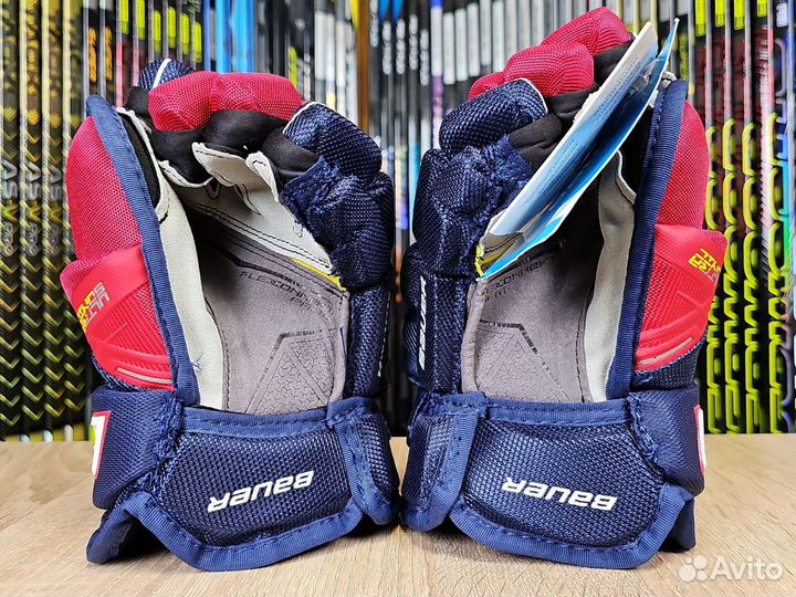 Перчатки хоккейные Bauer Supreme Ultrasonic JR 11