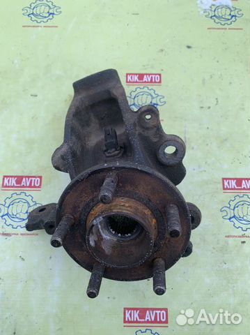 Кулак поворотный правый Ford Focus 3