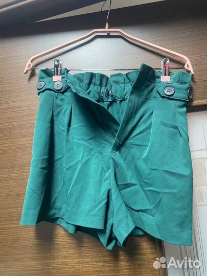 Шорты женские