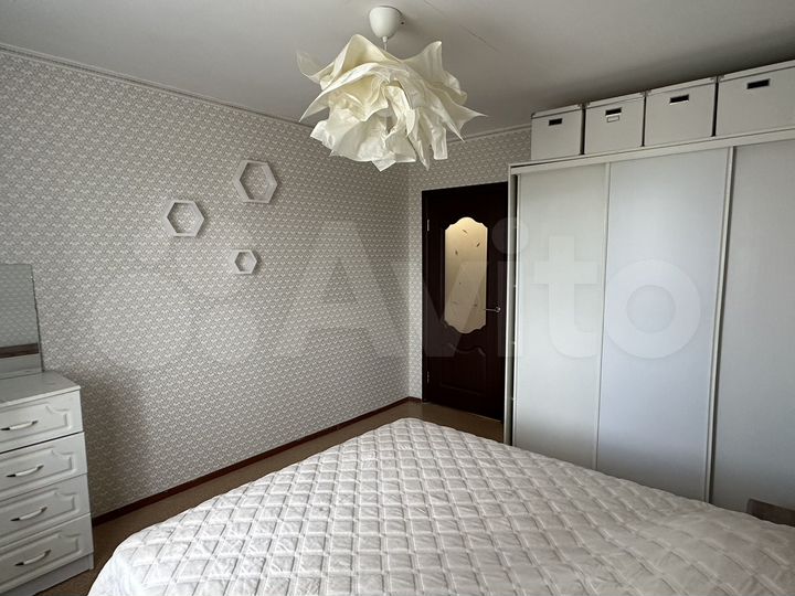 3-к. квартира, 70 м², 5/5 эт.