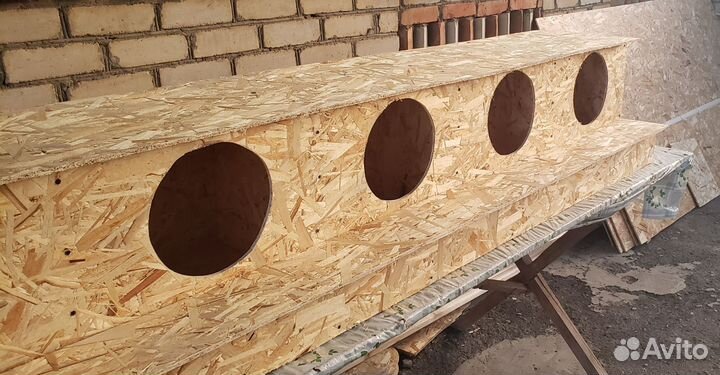 Гнездо для кур с яйцесборником