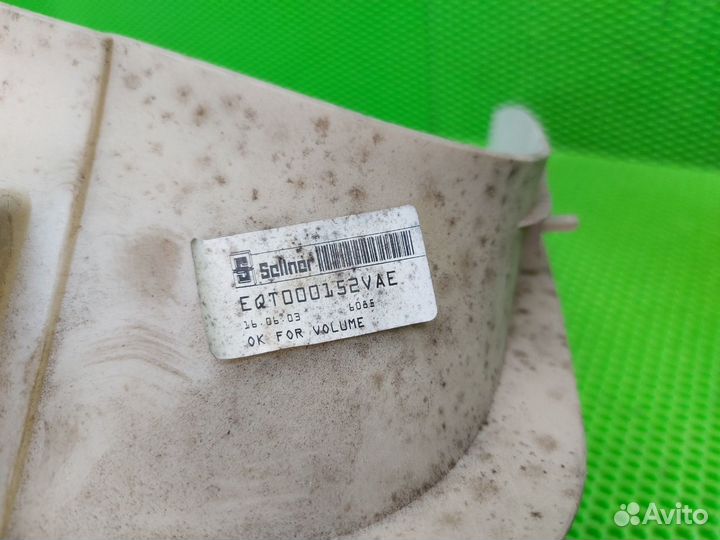 Обшивка крышки багажника левая Land Rover Range