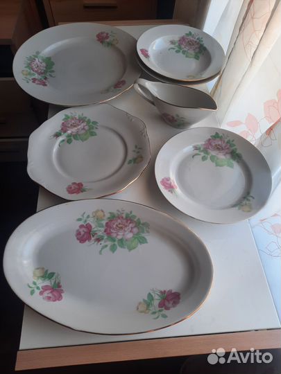 Набор столовой посуды,блюдо,тарелки, супница Хайта