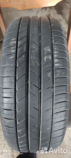 Kumho Ecsta HS52 195/50 R15 82