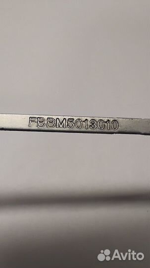 Петля правая для Lenovo M5400, B5400