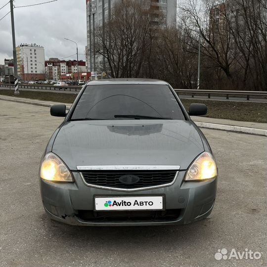 LADA Priora 1.6 МТ, 2011, 200 500 км