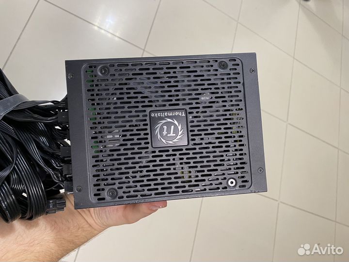 Thermaltake 1500Вт