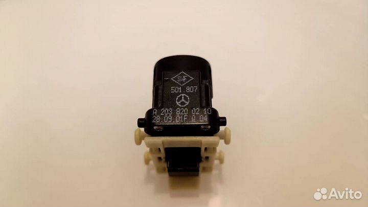 Кнопка стеклоподъемника двери Mercedes-Benz