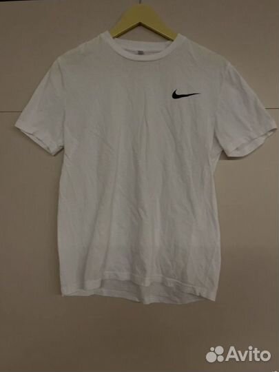 Толстовка, майка и две футболки