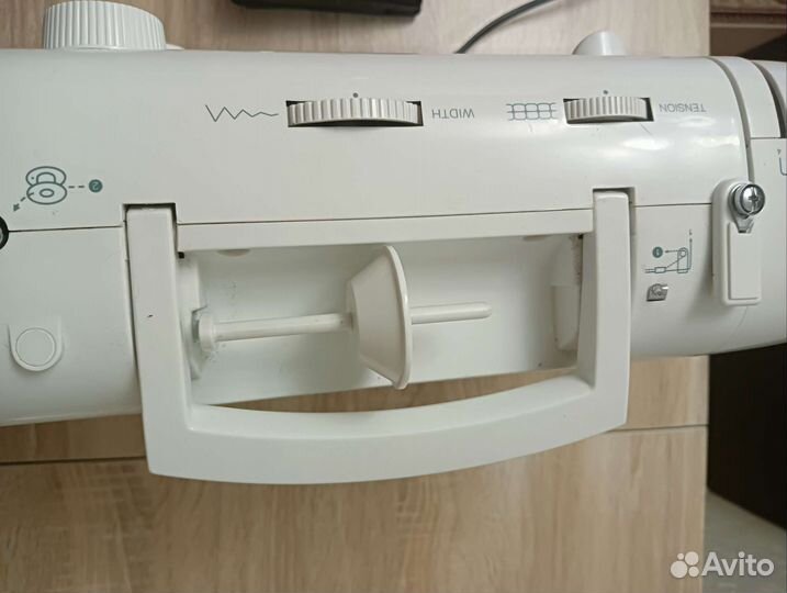 Швейная машинка singer
