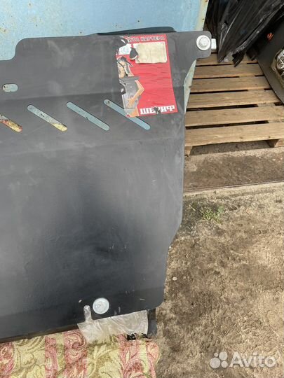 Защита картера Toyota avensis