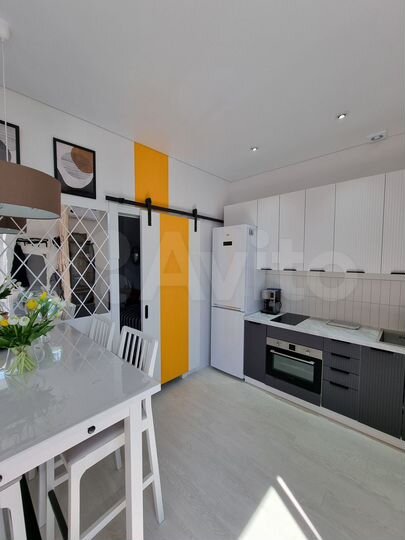 2-к. квартира, 43 м², 4/4 эт.