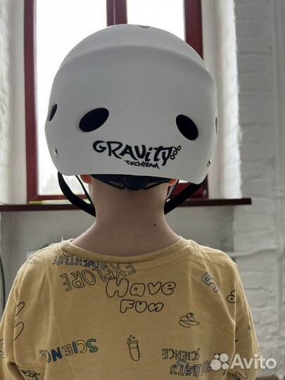 Шлем защитный Gravity