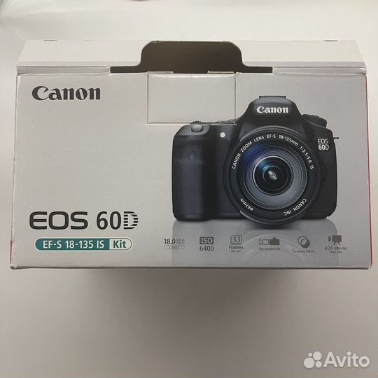 Зеркальный фотоаппарат Canon EOS 60D