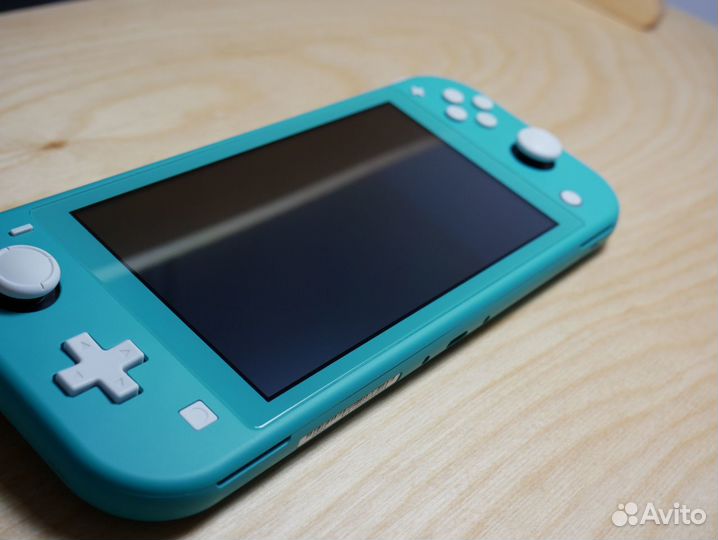 Nintendo Switch Lite бирюзовая (комплект)