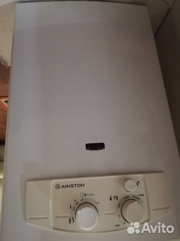 Газовая колонка ariston
