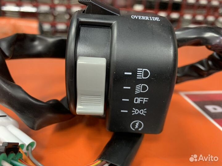 Переключатель левый Hisun