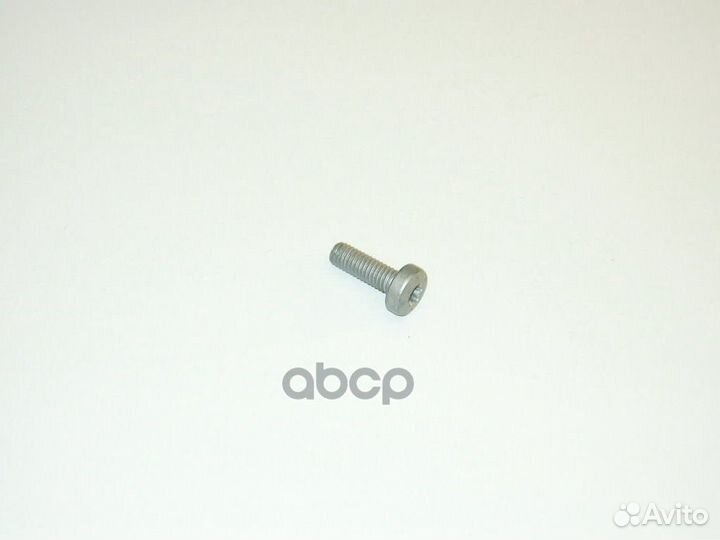 Винт с цилиндрической головкой М6х18 N10196103 VAG