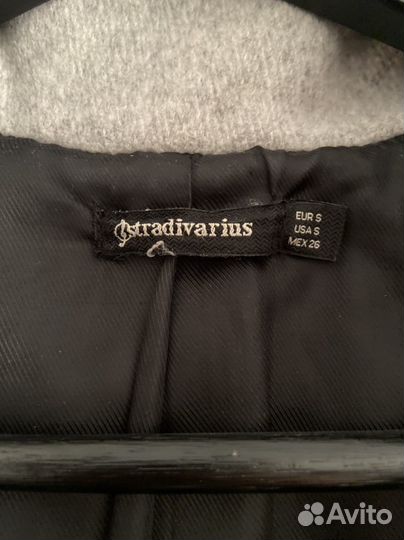 Пальто stradivarius S