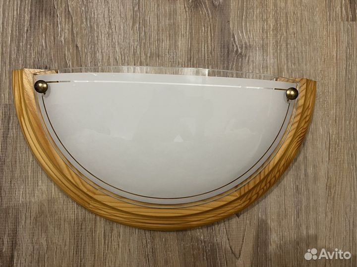 Светильник настенный