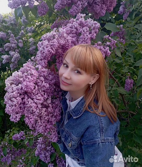 Продавец консультант в шоу-рум