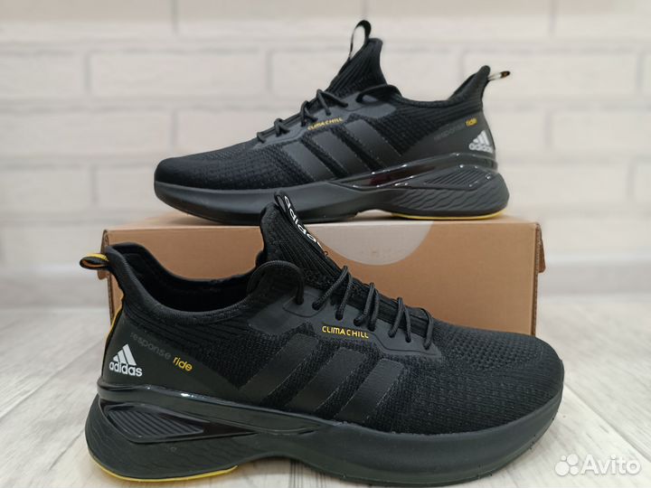 Мужские кроссовки Adidas 42размер