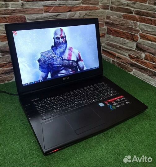 Игровой ноутбук msi 17,3 i7/1070 8Гб/озу 32Гб