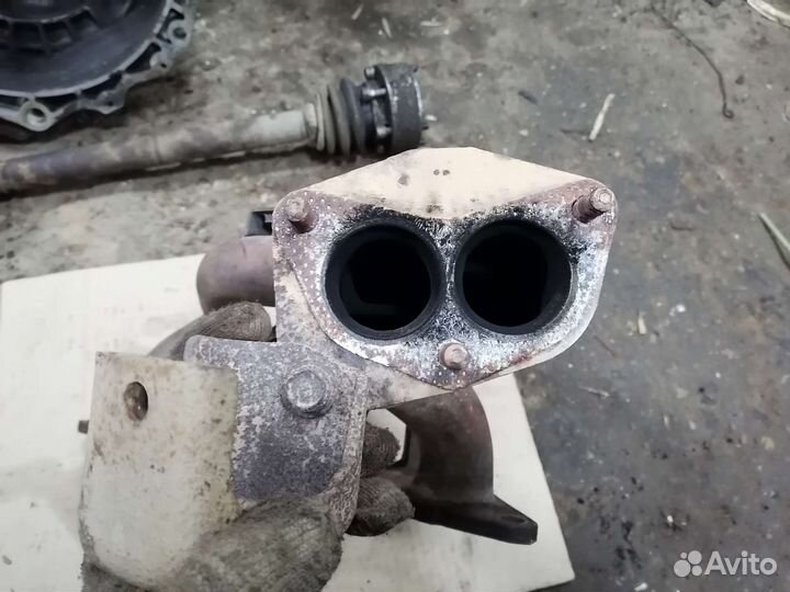 Коллектор выпускной Mitsubishi Pajero pinin 4g93