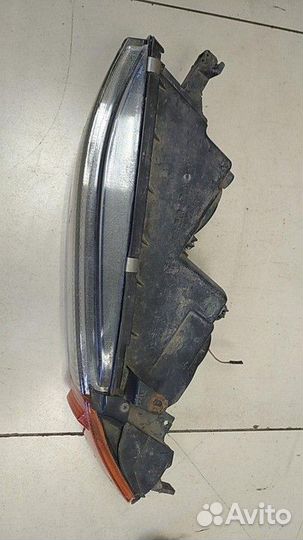 Фара левая Mitsubishi Galant