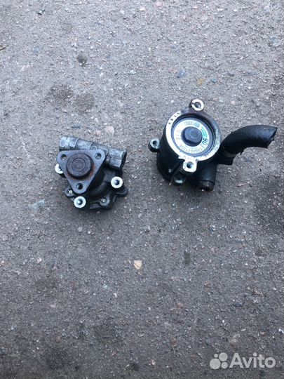 Насос гура на Фольксваген Пассат В3