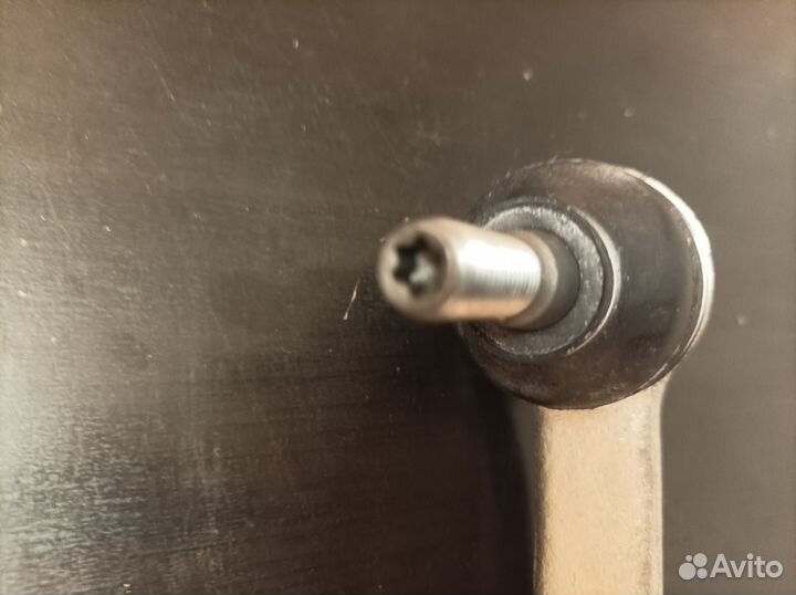 Рено Логан наконечник рулевой правый новый (новый)