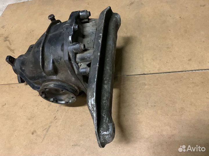 Редуктор заднего моста Mercedes W220 5.0 2.82