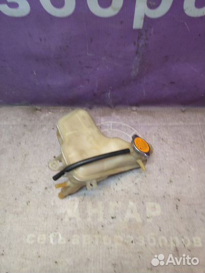 Бачок расширительный Peugeot 4007 EP 4HN 2007