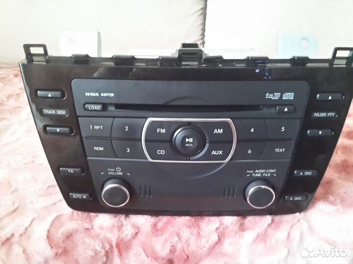 Штатное головное устройство на Мазду 6