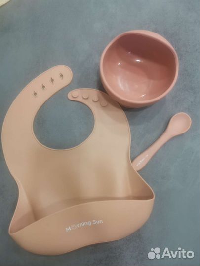 Слюнявчик силиконовый