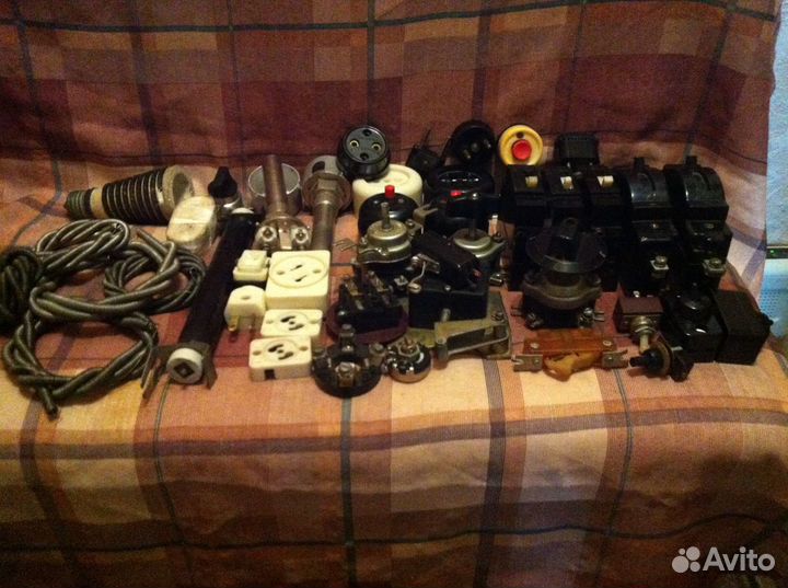 Измерительные приборы и разная электрика