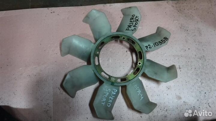 Крыльчатка Mitsubishi Pajero Sport I 1996-2009