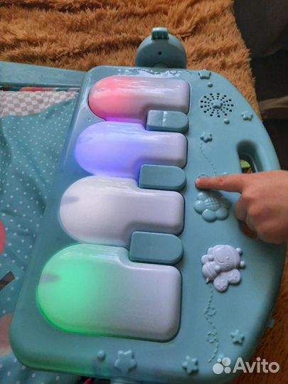 Развивающий коврик.Музыкальный.С рождения