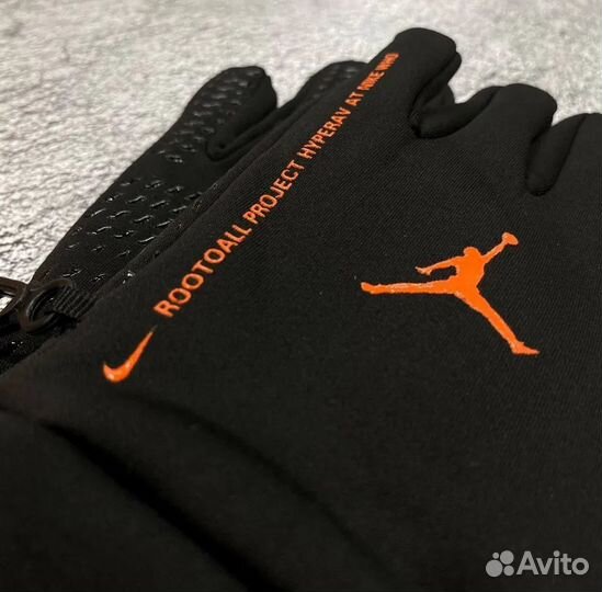 Перчатки Nike Jordan