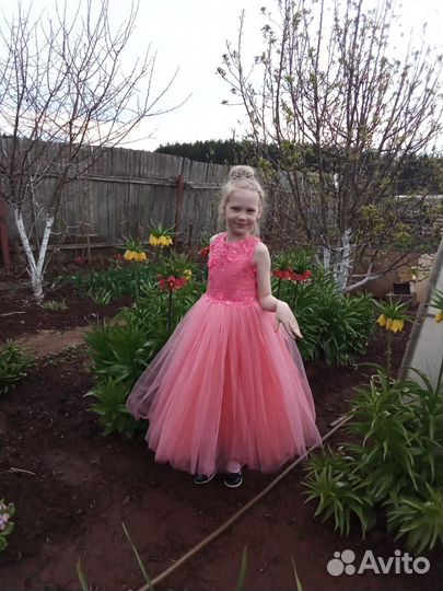 Платье на выпускной в детский сад 6-7 лет