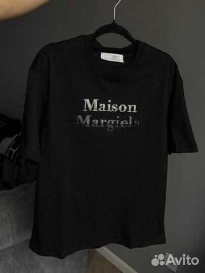 Maison margiela mm6 футболка