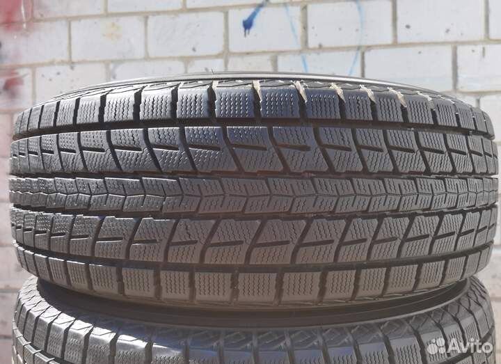 Dunlop Winter Maxx SJ8 225/65 R17 97T