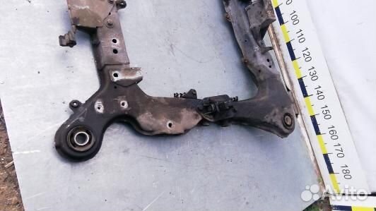 Балка подвески передняя volvo V70 2 (DBN06LG01)