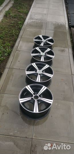 Литые Диски r14 на ваз 4 98 бу