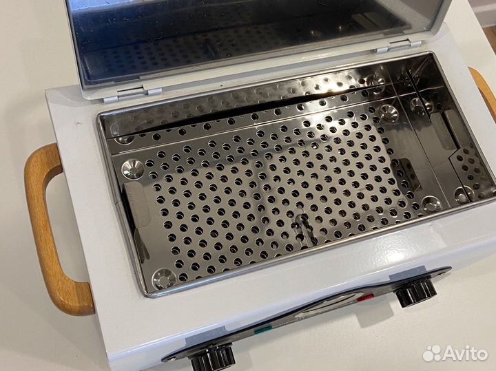 Сухожаровый шкаф